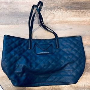 Beautiful deep purple medium tote!